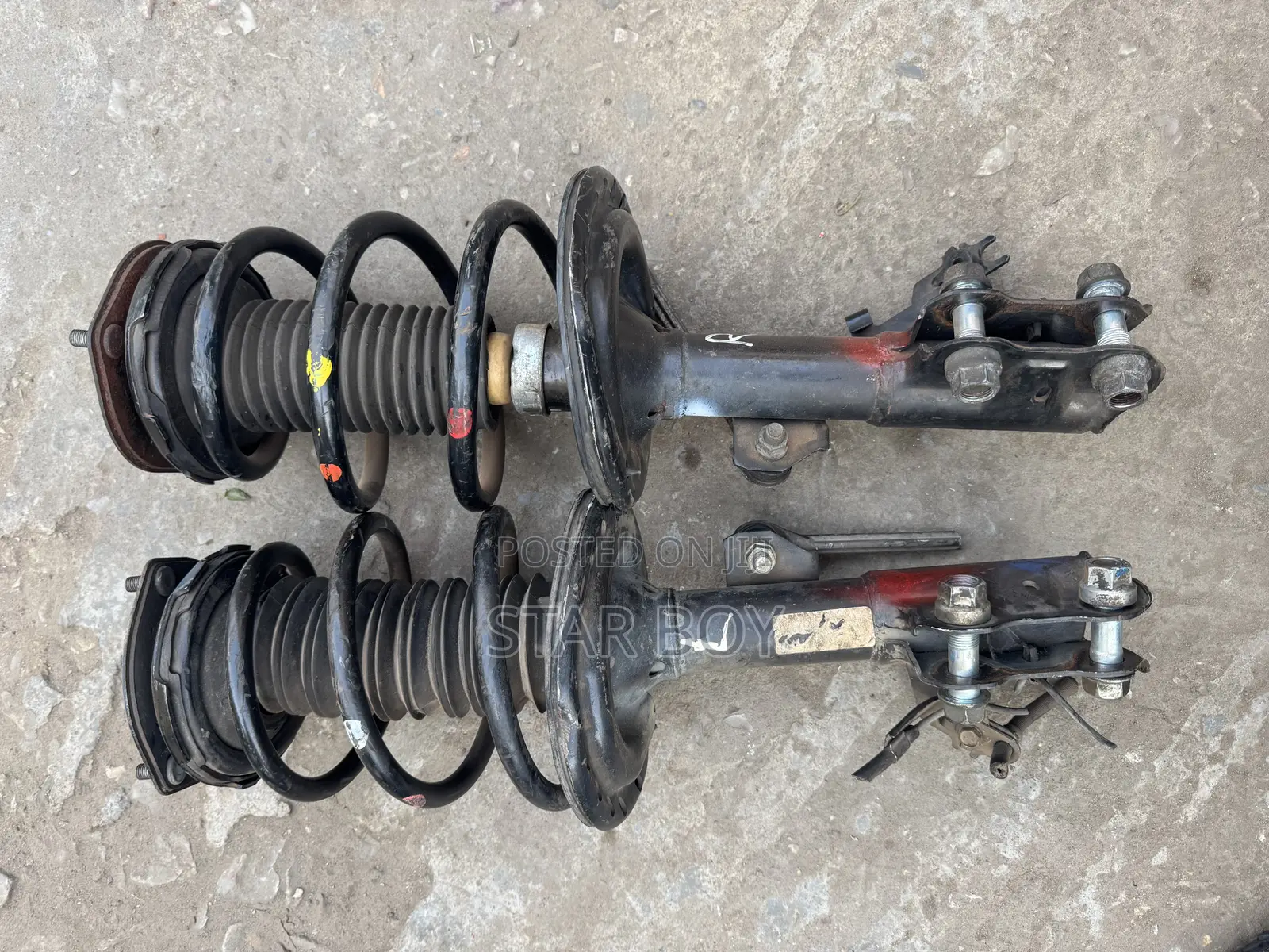 Toyota Camry Spider:2012 to 2018front Shocks