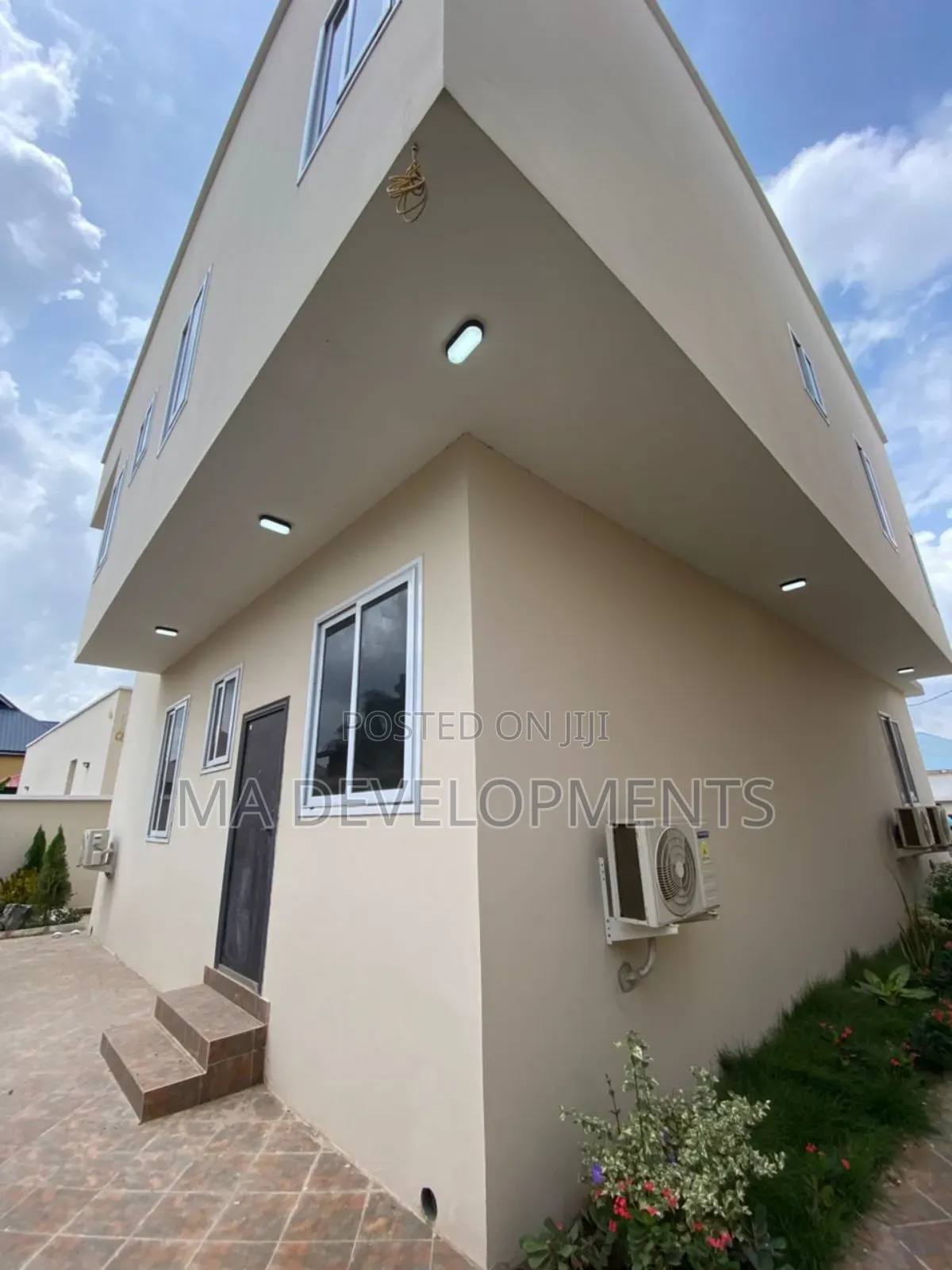 3bdrm Duplex in Madev Realty, Pokuase for sale