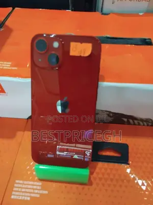 Apple iPhone 13 128 GB Red