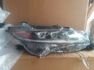 Toyota Camry 2019 Headlight