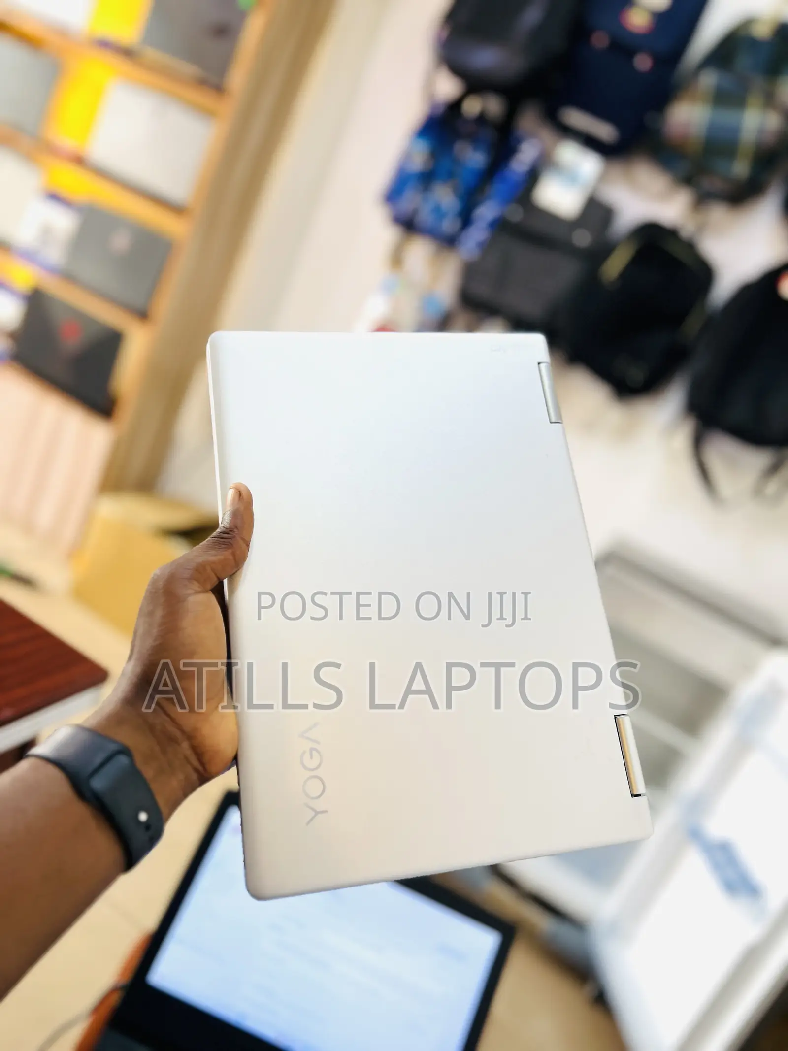 Laptop Lenovo Yoga 710 8GB Intel Core I7 SSD 512GB