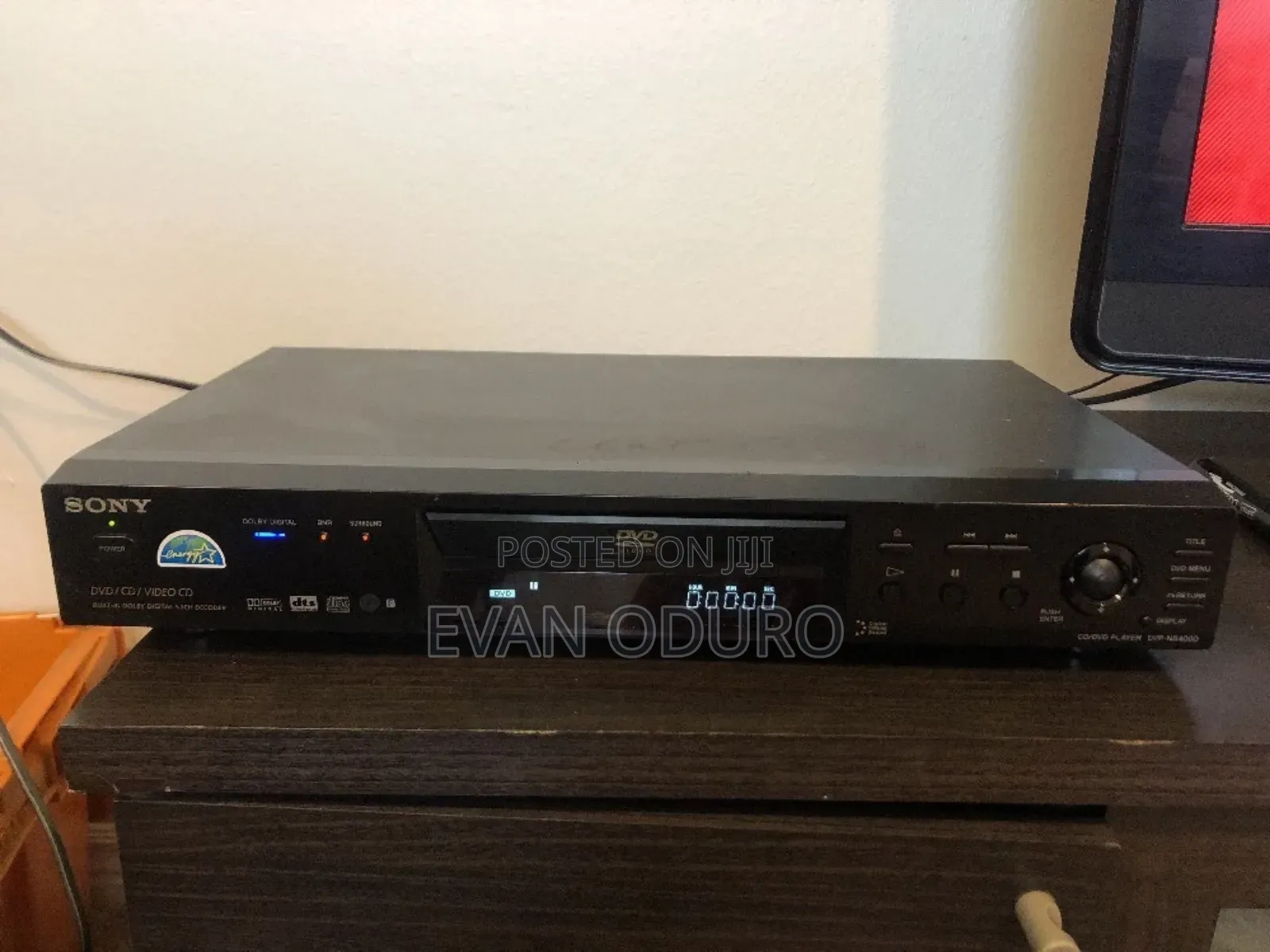 Sony DVD Player With Strong Lens to Play Any Disc
