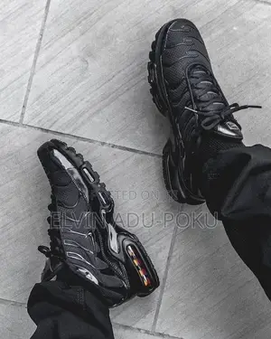 Nike Air Max Tn Core Black