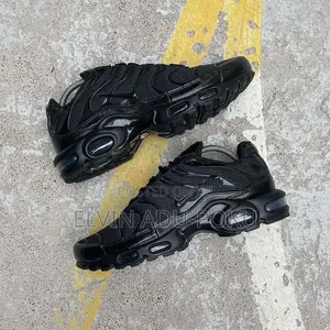 Nike Air Max Tn Core Black