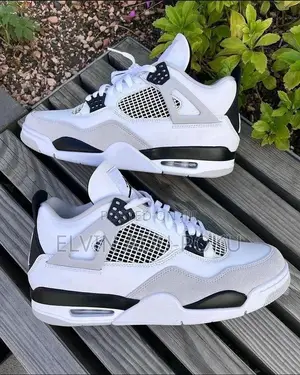 Air Jordan Iv Retro “ Military Black”