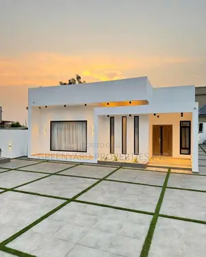 3bdrm House in Community 8, Lake Side Estate for sale