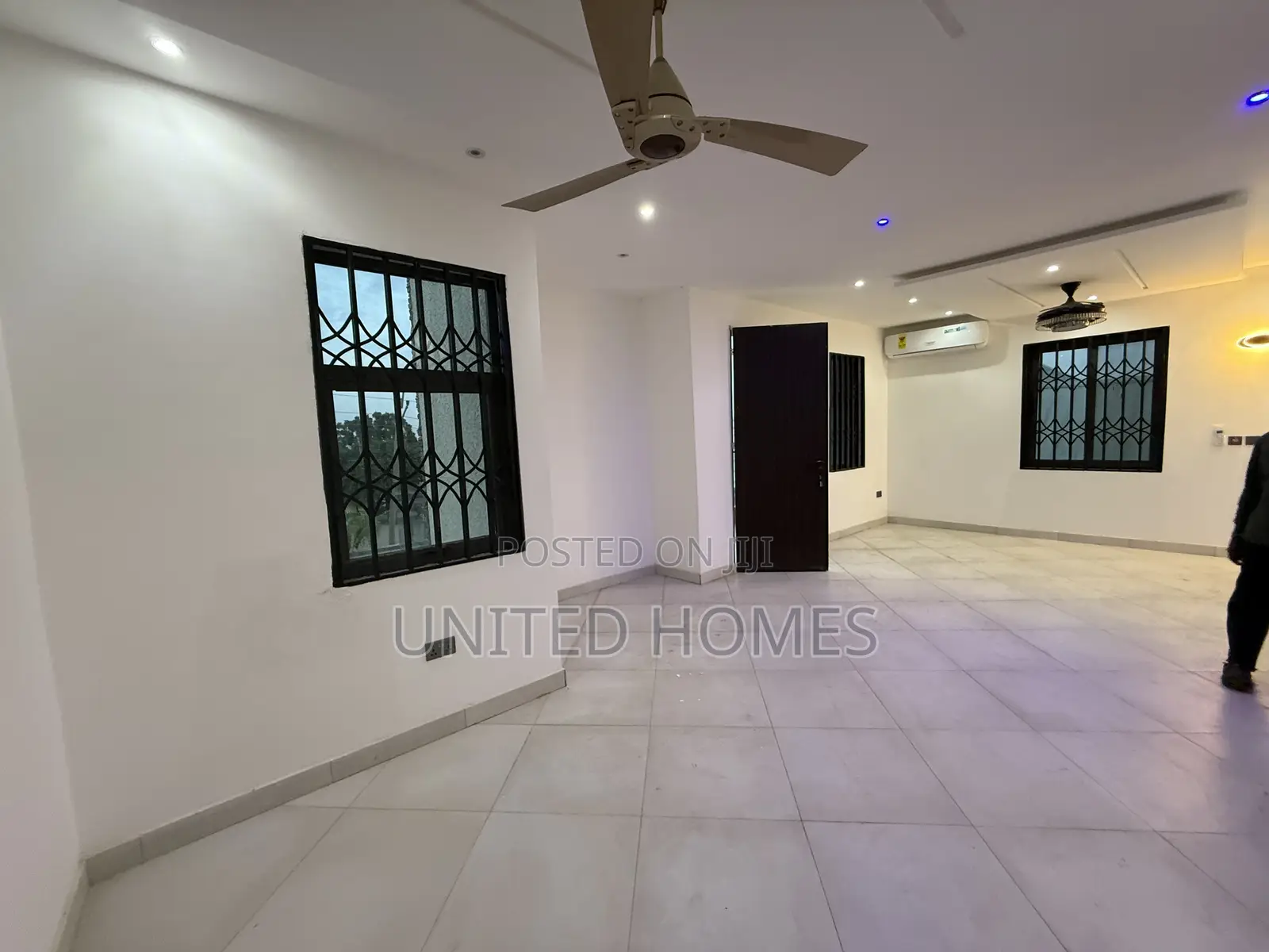 4bdrm House in Ashomang Estate for sale