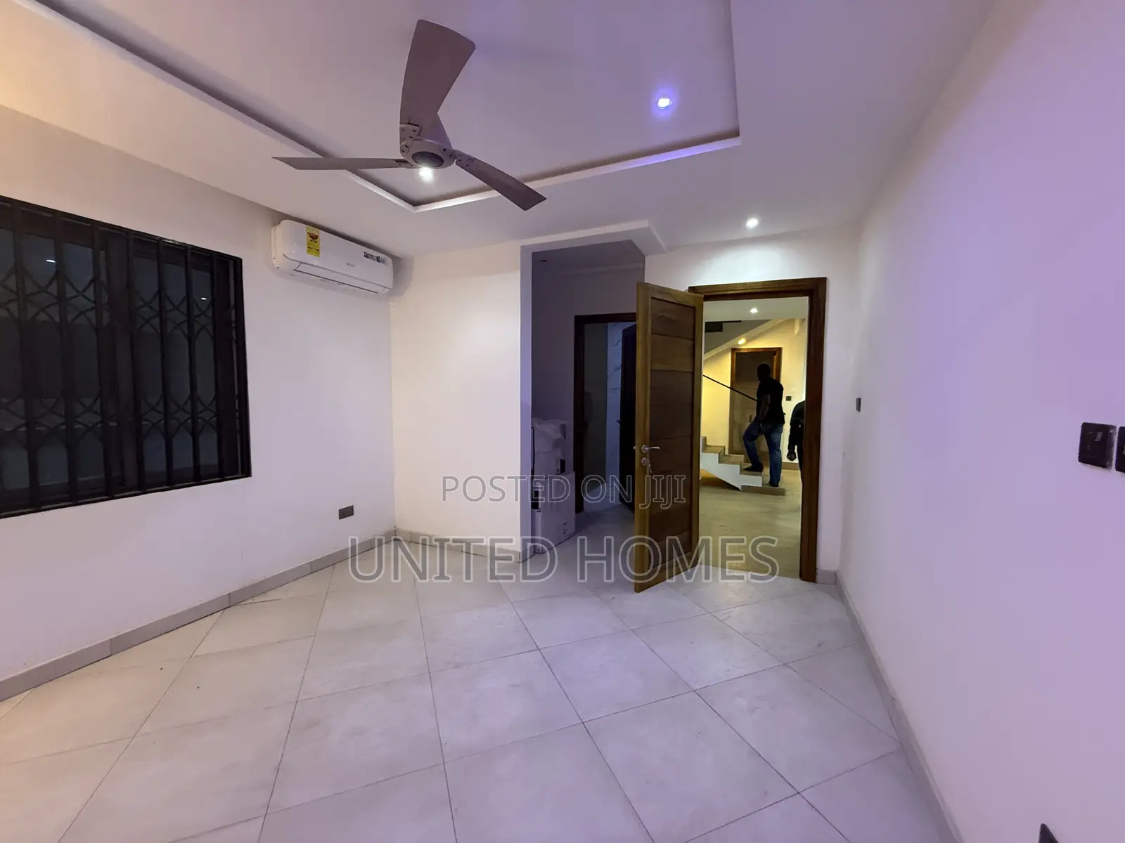 4bdrm House in Ashomang Estate for sale