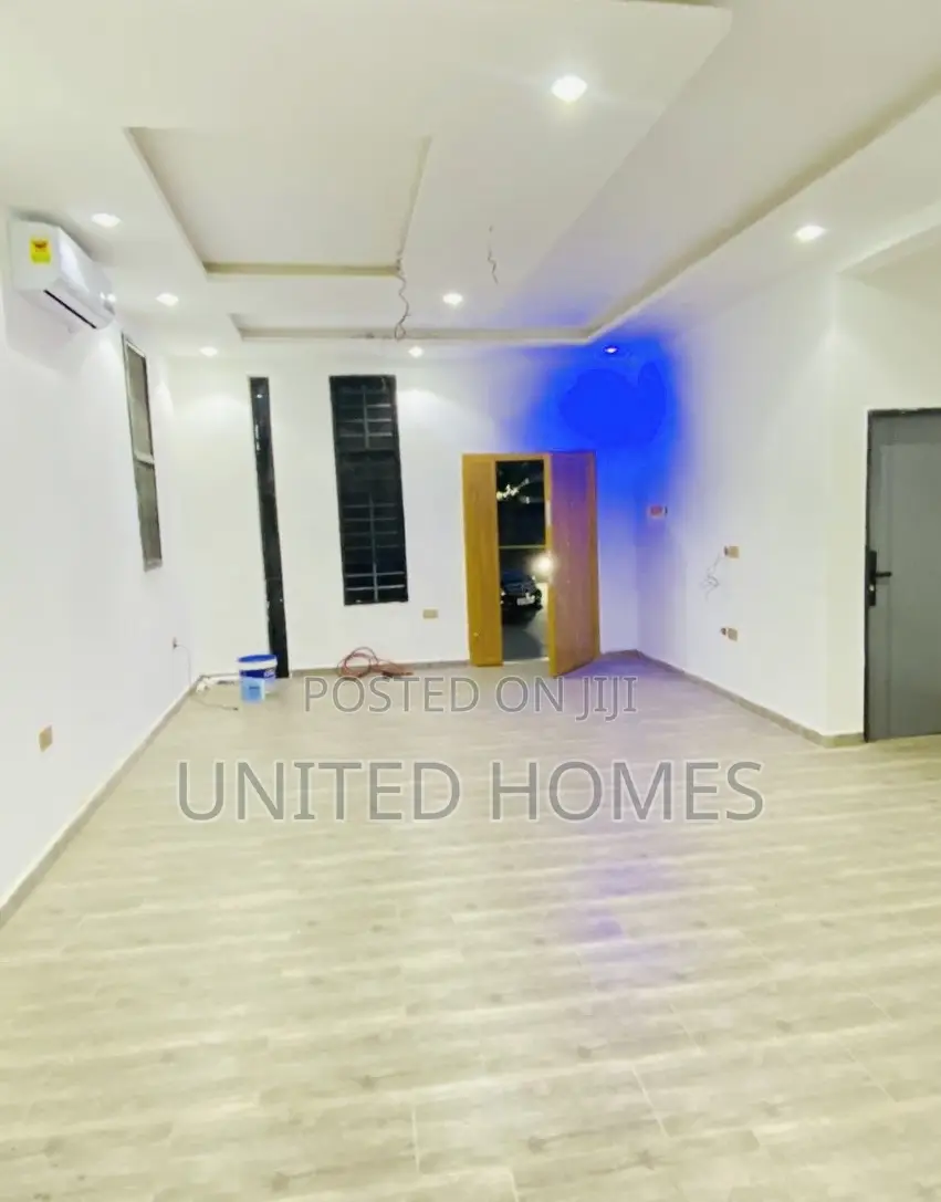 4bdrm House in Kwabenya for sale