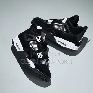 Air Jordan 4 "White Thunder"