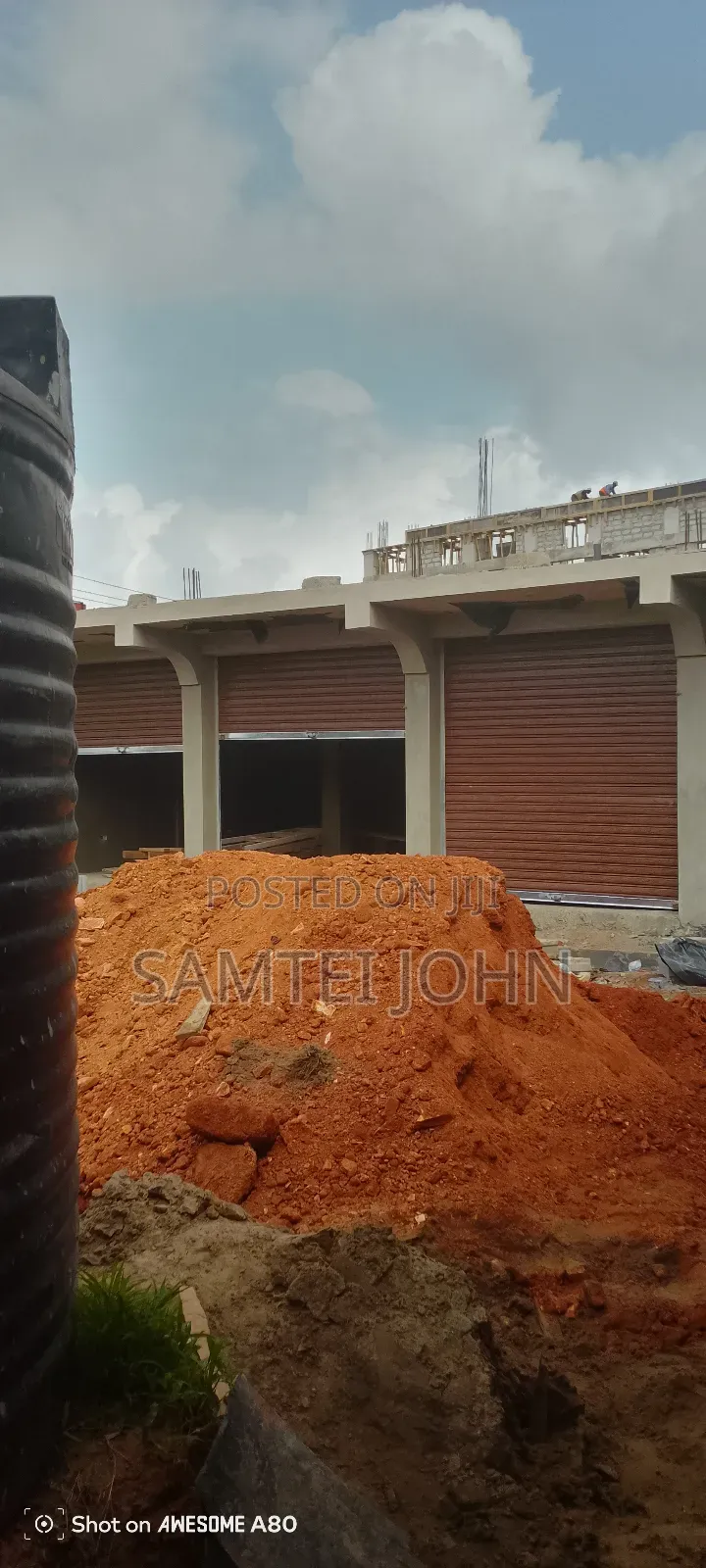 Shop for Rent at Madina