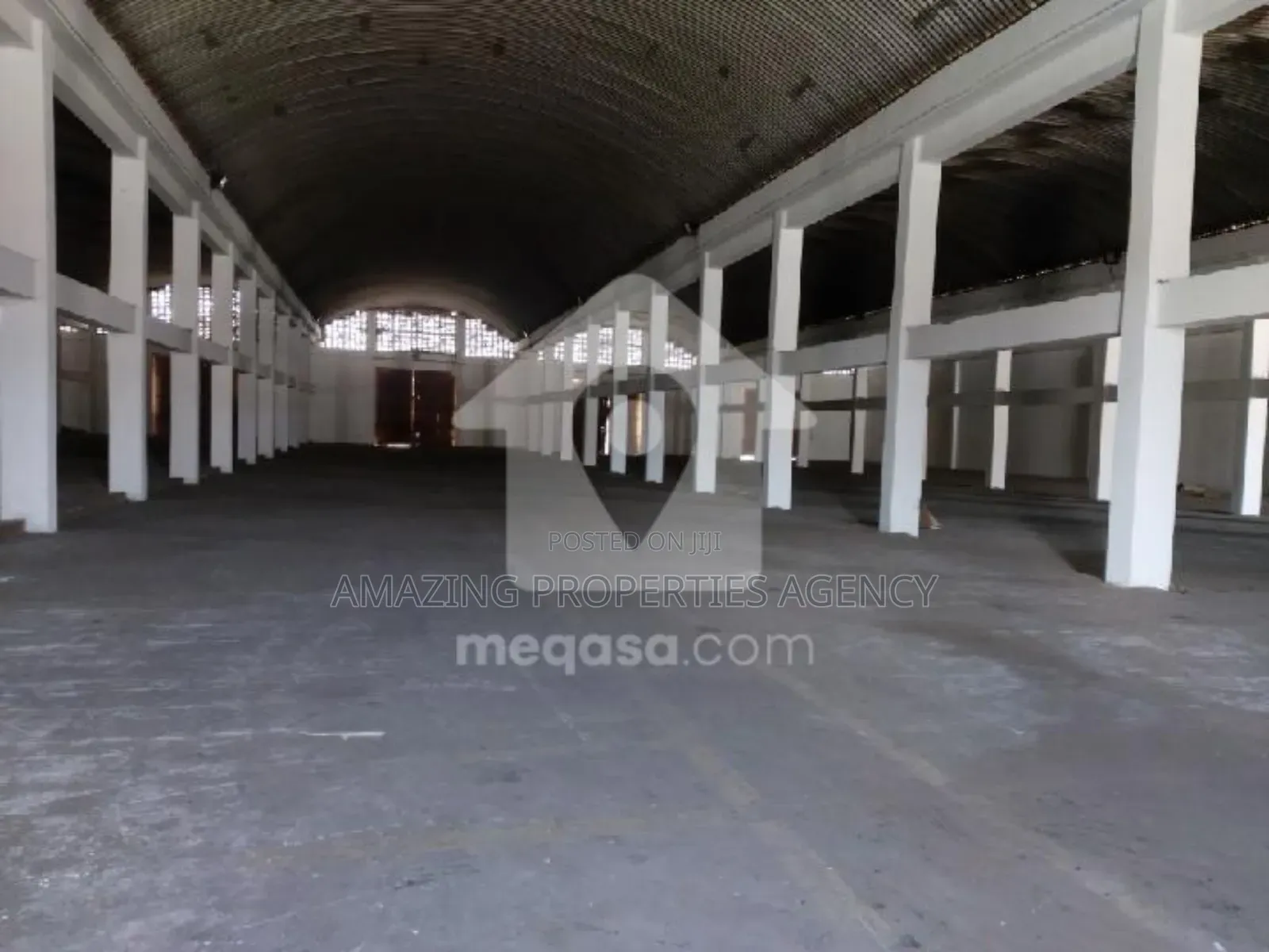 8000 SQM Warehouse for Rent at Tema
