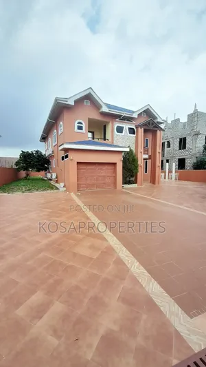 5bdrm House in Adjiringanor West, Adjiriganor for sale
