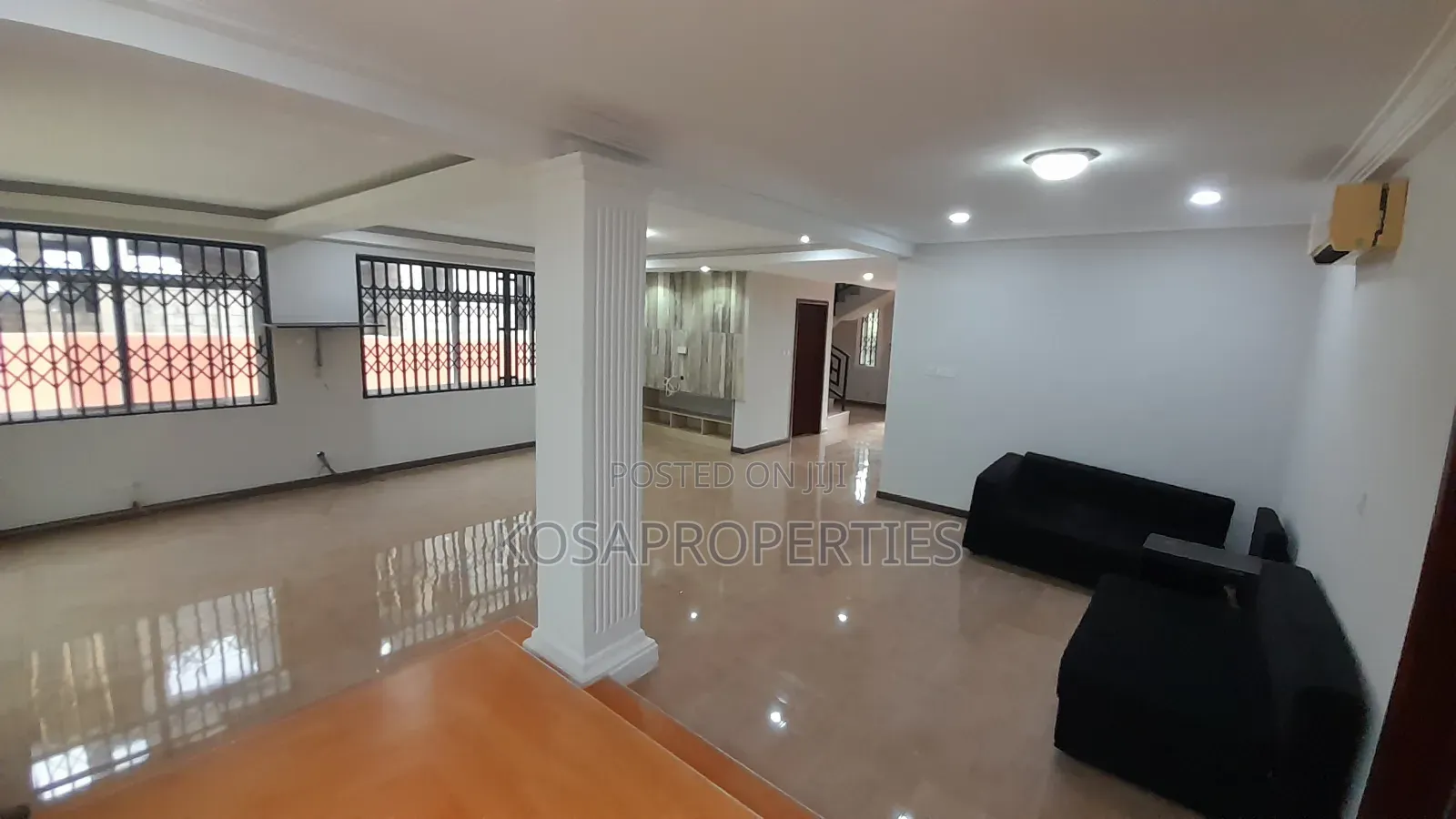 5bdrm House in Adjiringanor West, Adjiriganor for sale