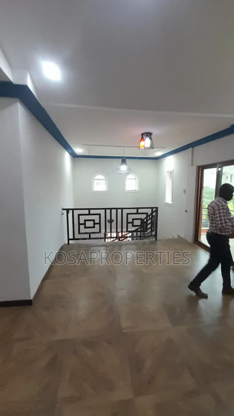 5bdrm House in Adjiringanor West, Adjiriganor for sale