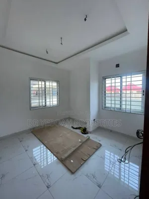 3bdrm House in Spintex: 3 Bedrooms for sale
