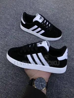 Adidas Gazelle 85 Low-Top “B/W”