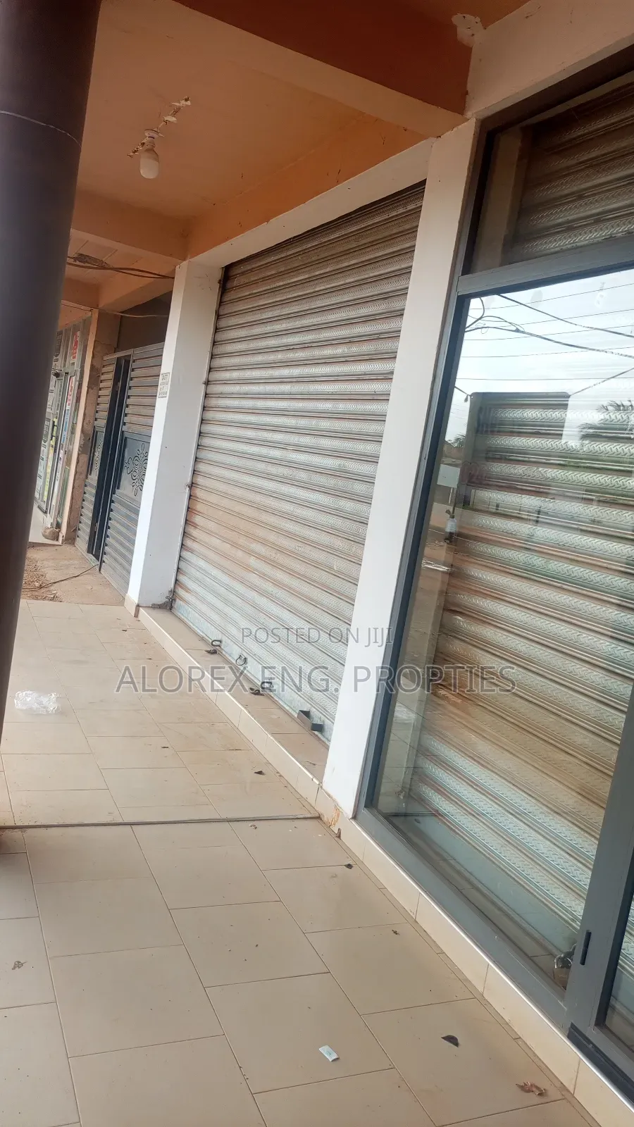 Shop for Rent at Oyarifa Teiman