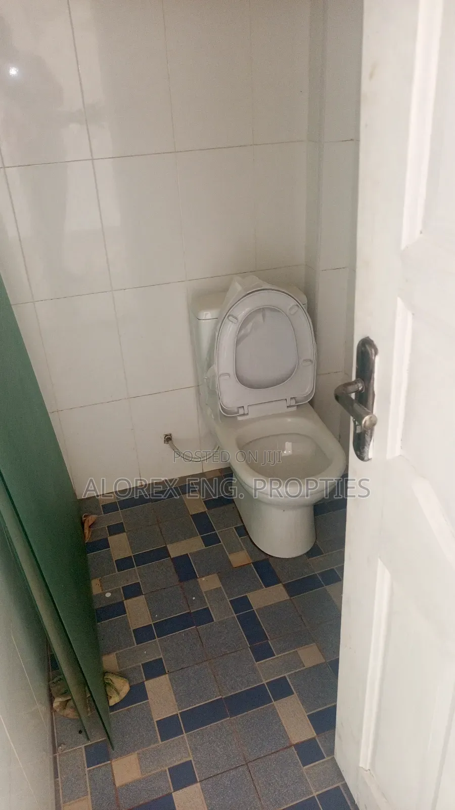 Shop for Rent at Oyarifa Teiman