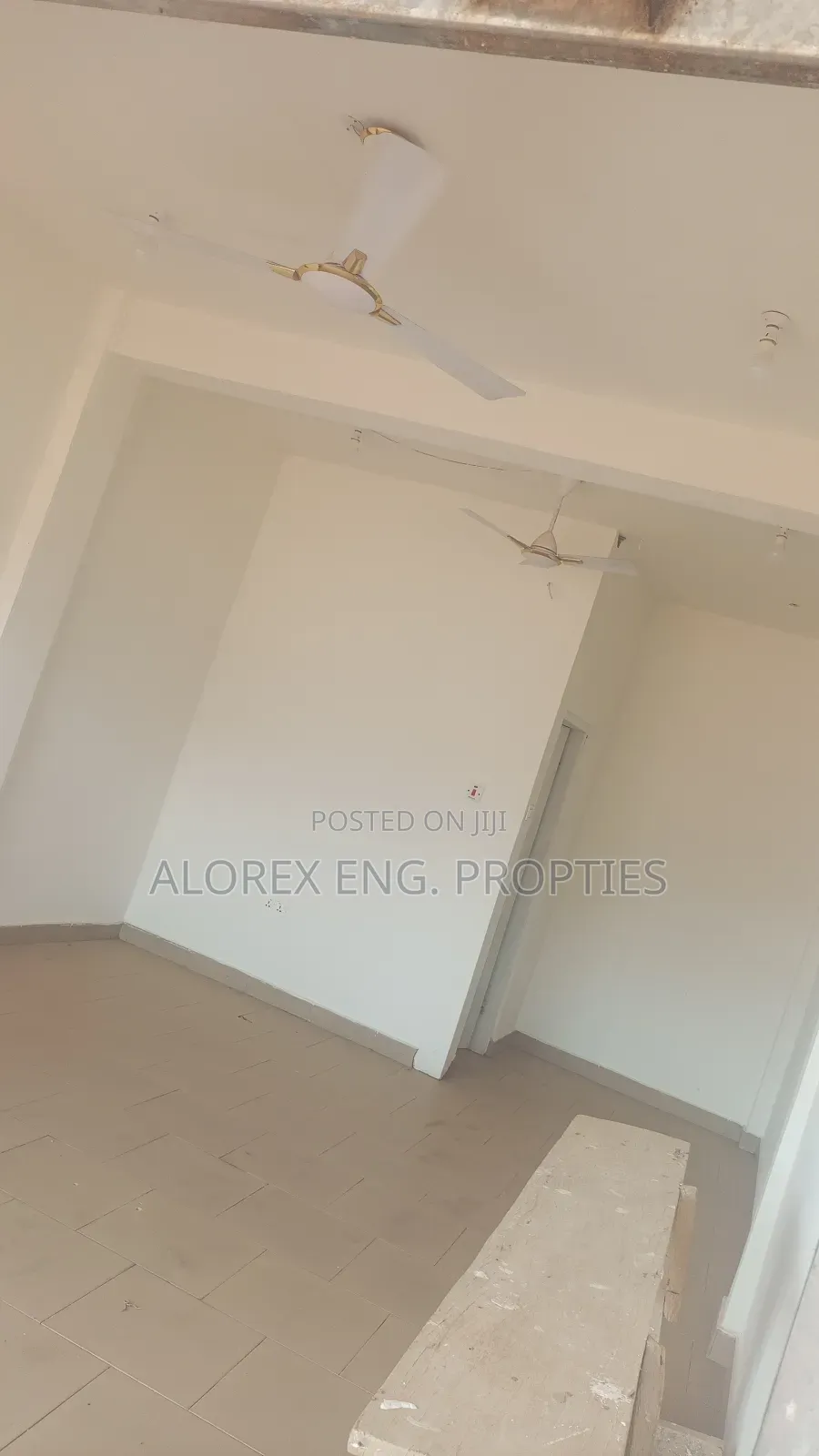 Shop for Rent at Oyarifa Teiman