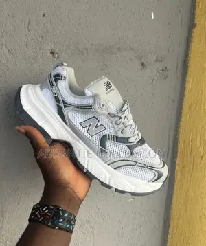 New Balance Unisex 530 Chuck Sneaker