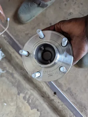 Ford Escape 2006,2007,2008,2009,2010,2011 Back Hub