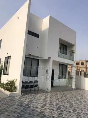 3bdrm House in Pokuase for sale
