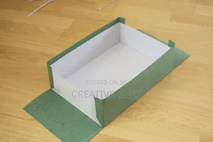 Krafting Strawboard Boxes