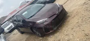 Toyota Corolla SE Special Edition 4dr Sedan (1.8L 4cyl CVT) 2017 Gray