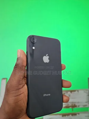 New Apple iPhone XR 128 GB Black