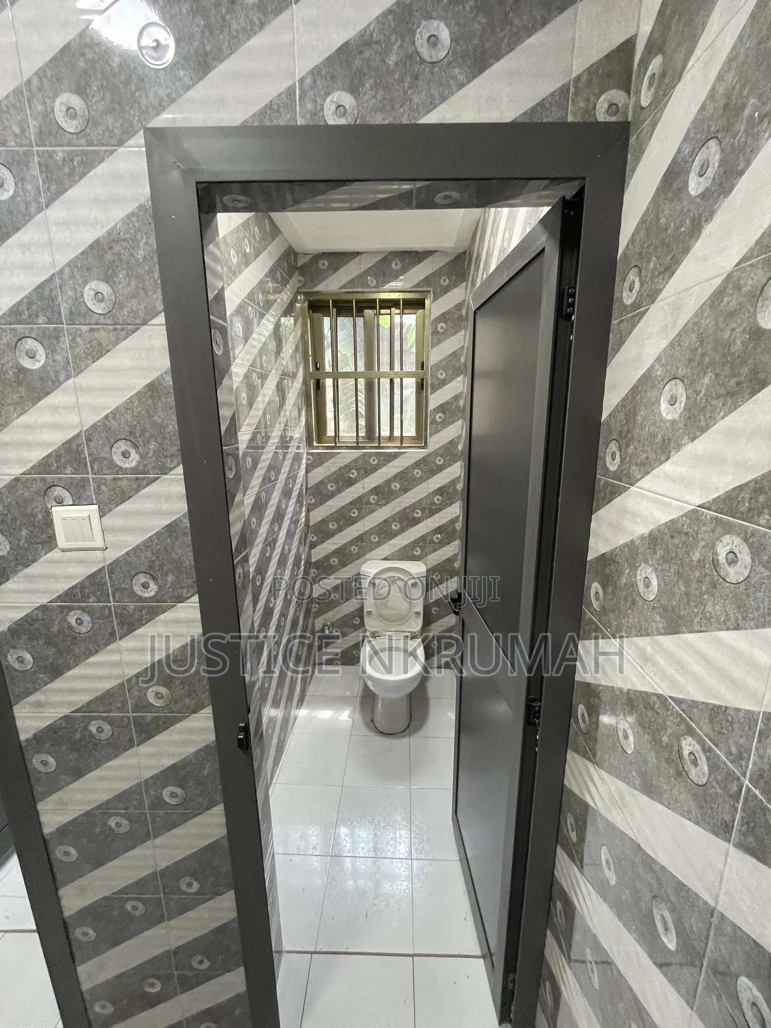 Furnished 2bdrm Apartment in Mr Justice Estate, Old Barrier for rent