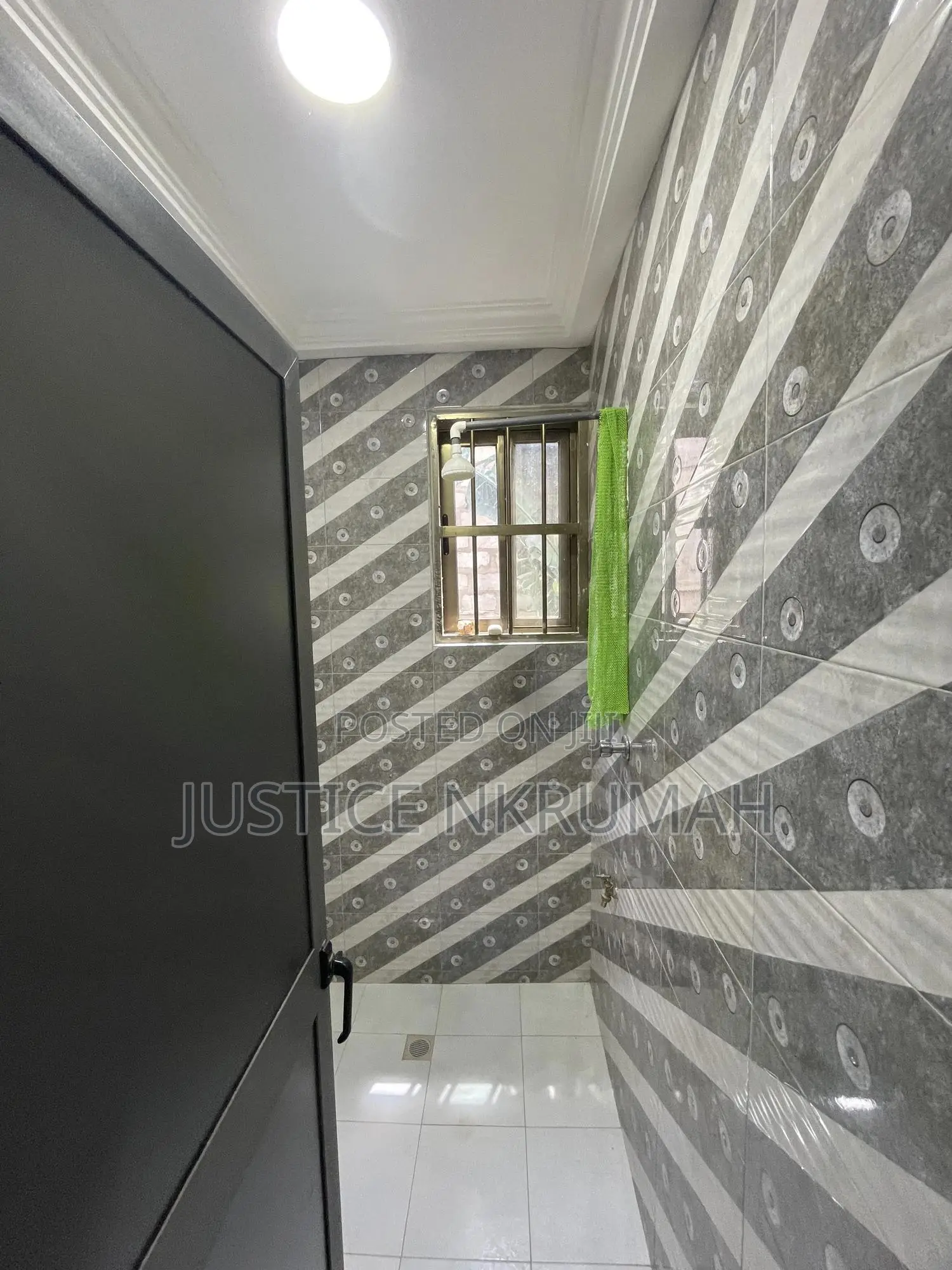 Furnished 2bdrm Apartment in Mr Justice Estate, Old Barrier for rent
