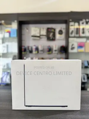New Laptop Apple MacBook Air 2025 M4 15-inch 16GB Apple M4 SSD 256GB
