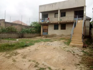 4bdrm Apartment in School Junction for sale
