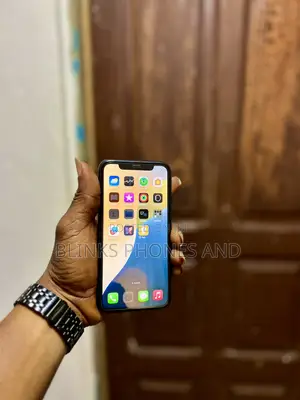 Apple iPhone XR 64 GB Black