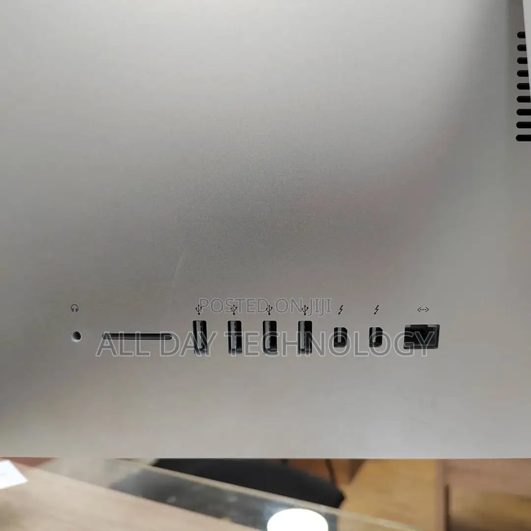 Desktop Computer Apple iMac 8GB Intel Core I5 HDD 1T