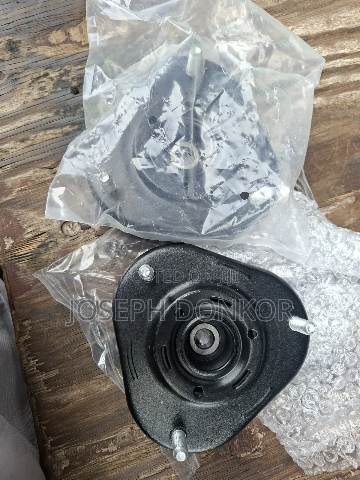 Corolla Shocks Top Mounting 2014,2015,2016,2017,2018,2019