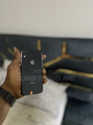 Apple iPhone XR 64 GB Black