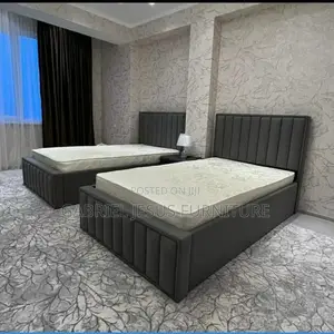Classic Bed With Mattress