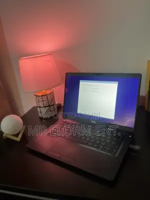 Laptop Dell Latitude 5300 8GB Intel Core i5 SSD 256GB