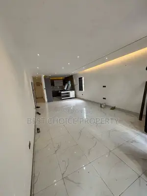 Executive Three Bedroom Available at Lakeside for Sale