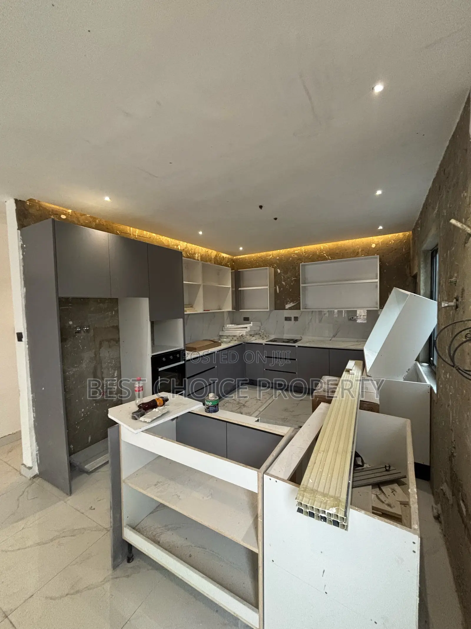 Executive Three Bedroom Available at Lakeside for Sale