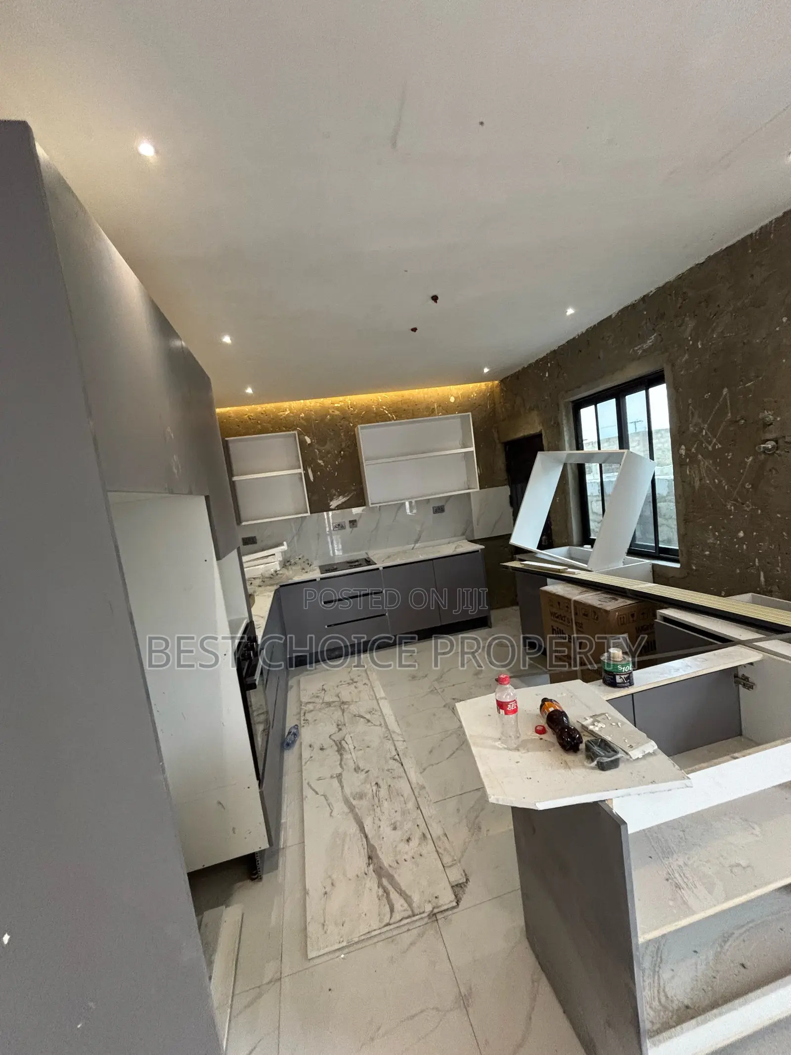 Executive Three Bedroom Available at Lakeside for Sale