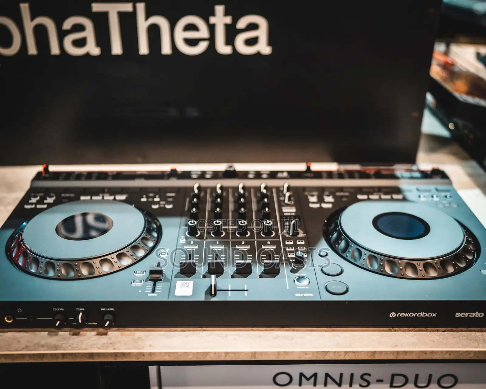 Alphatheta Ddj-grv6 4-channel Dj Controller