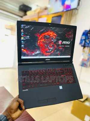 Laptop MSI GL62M 7RDX 16GB Intel Core I7 HDD+SSD 1.5T