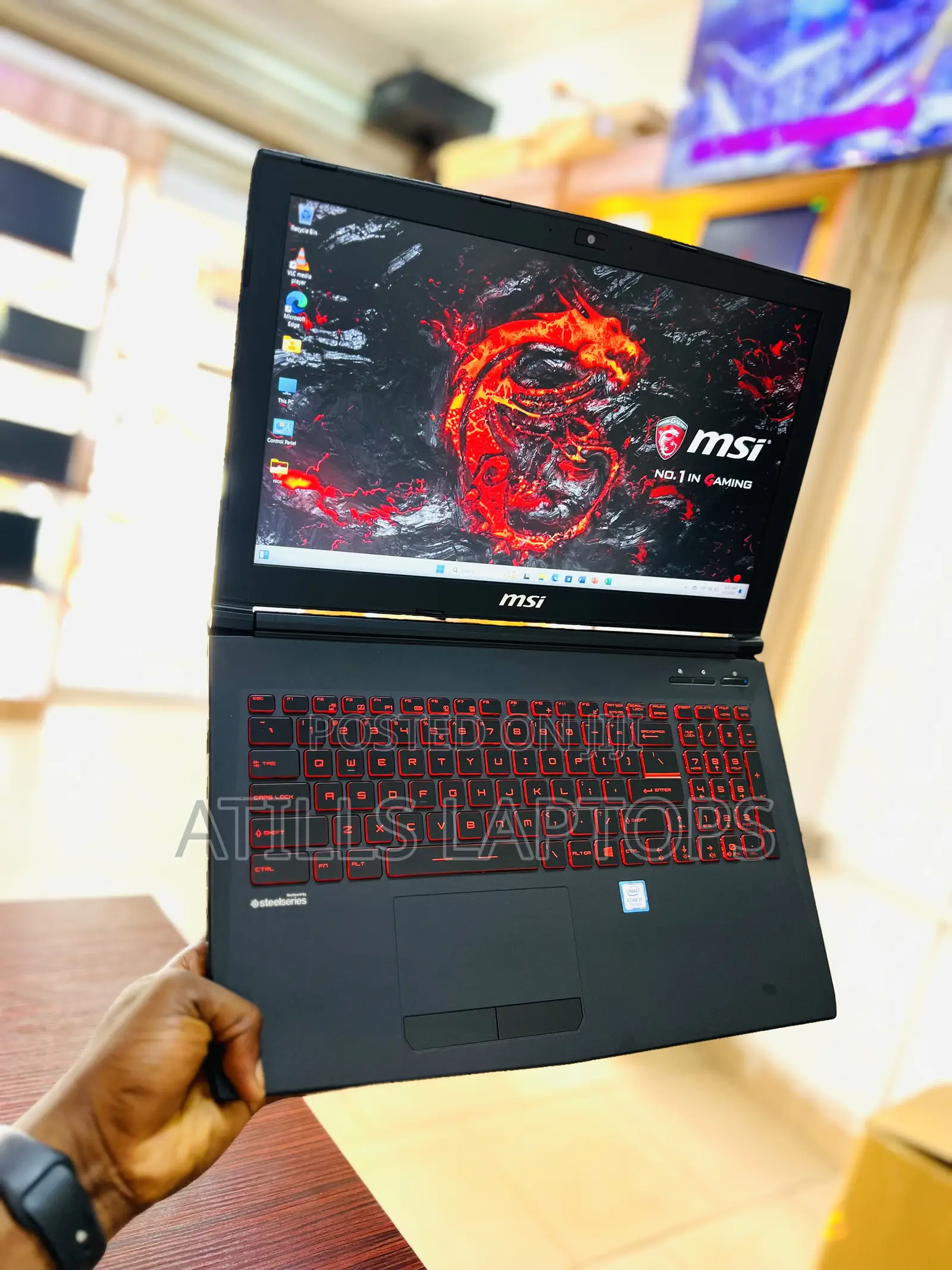 Laptop MSI GL62M 7RDX 16GB Intel Core I7 HDD+SSD 1.5T