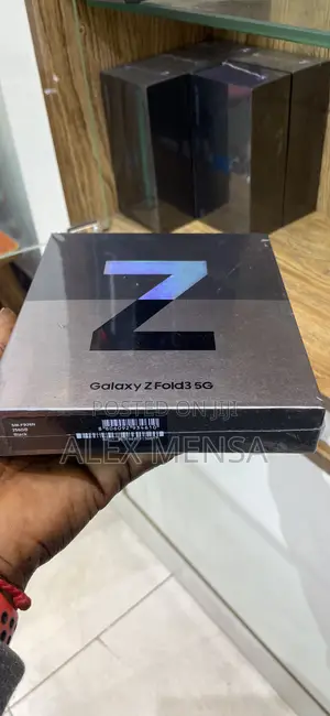 New Samsung Galaxy Z Fold 3 256 GB Black