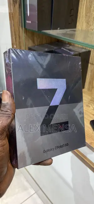 New Samsung Galaxy Z Fold 3 256 GB Black
