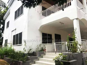 5bdrm House in Millions Properties, Kumasi Metropolitan for sale