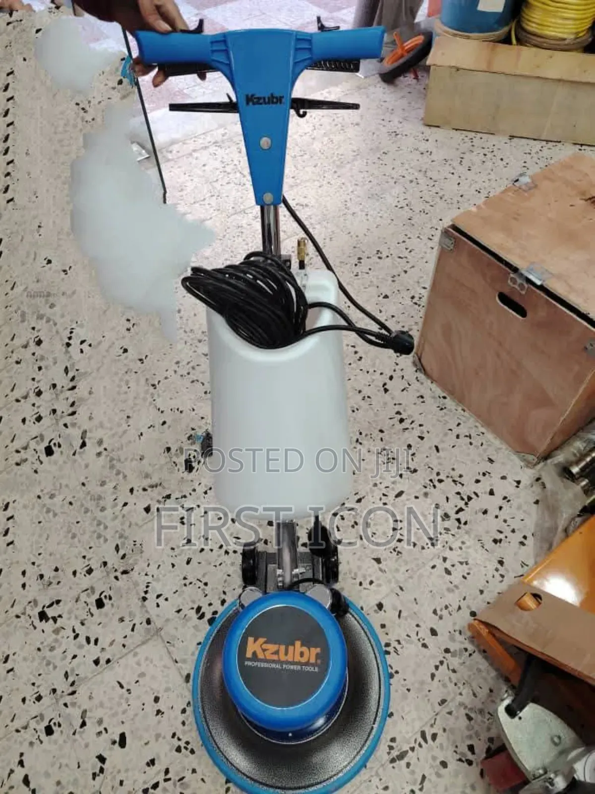 Commercial Quality Floor Scrubber | Cleaner Machine